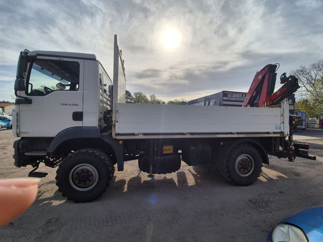 MAN TGM 13.250 4 x 4 BL - Teherautó: 1 kép. MAN TGM 13.250 4 x 4 BL - Teherautó: 1 kép.