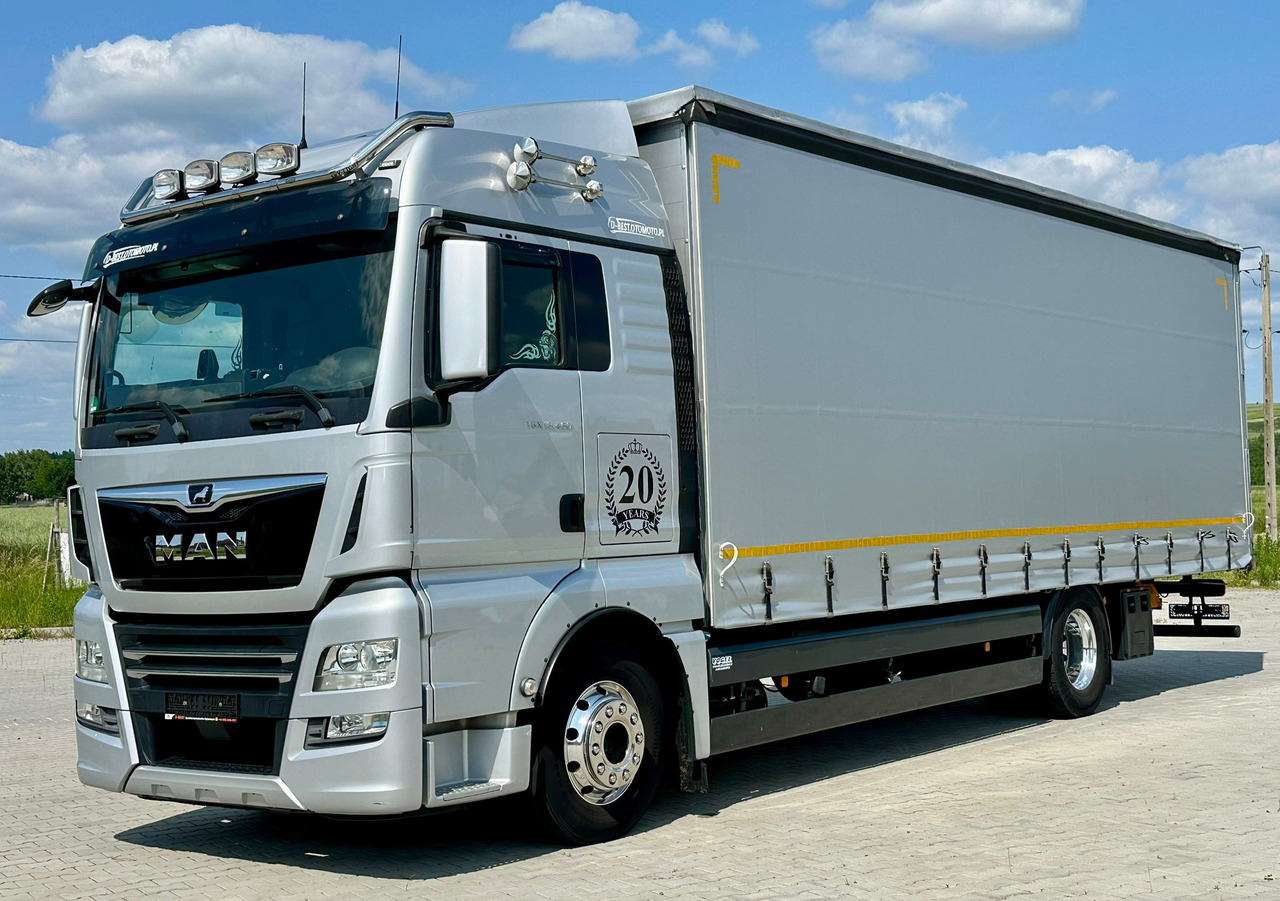 MAN TGX 18.460 / FIRANKA / 20 EUROPALET / ALUSY / SKÓRY / 260 TYS KM / 2019 ROK / Z NIEMIEC - Ponyvás teherautó: 2 kép. MAN TGX 18.460 / FIRANKA / 20 EUROPALET / ALUSY / SKÓRY / 260 TYS KM / 2019 ROK / Z NIEMIEC - Ponyvás teherautó: 2 kép.