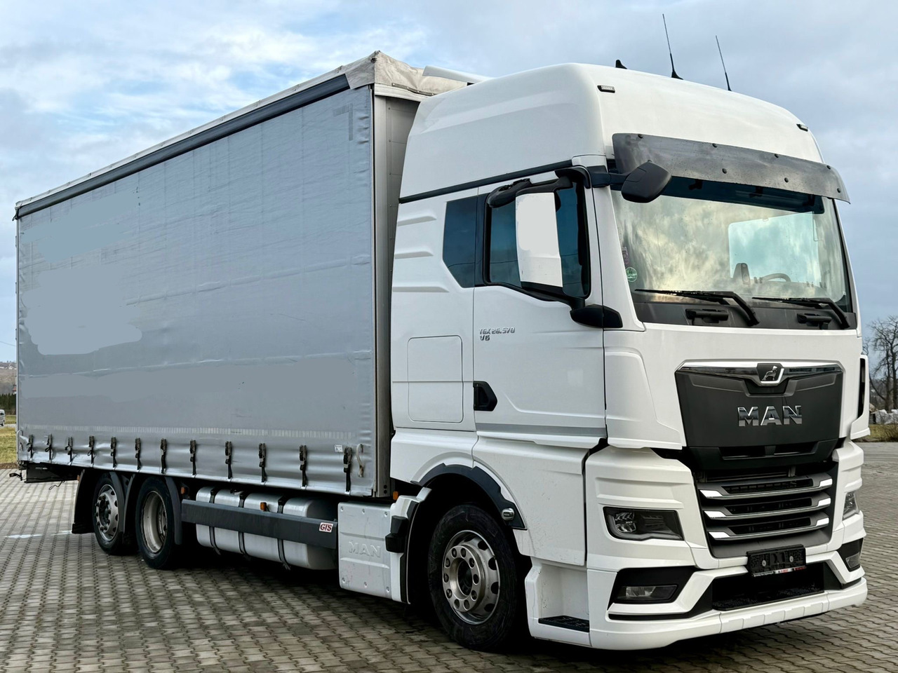 MAN TGX 26.470 / FIRANKA / 19 EUROPALET / XXL / NISKI PRZEBIEG / NOWY MODEL / 6X2 - Ponyvás teherautó: 1 kép. MAN TGX 26.470 / FIRANKA / 19 EUROPALET / XXL / NISKI PRZEBIEG / NOWY MODEL / 6X2 - Ponyvás teherautó: 1 kép.