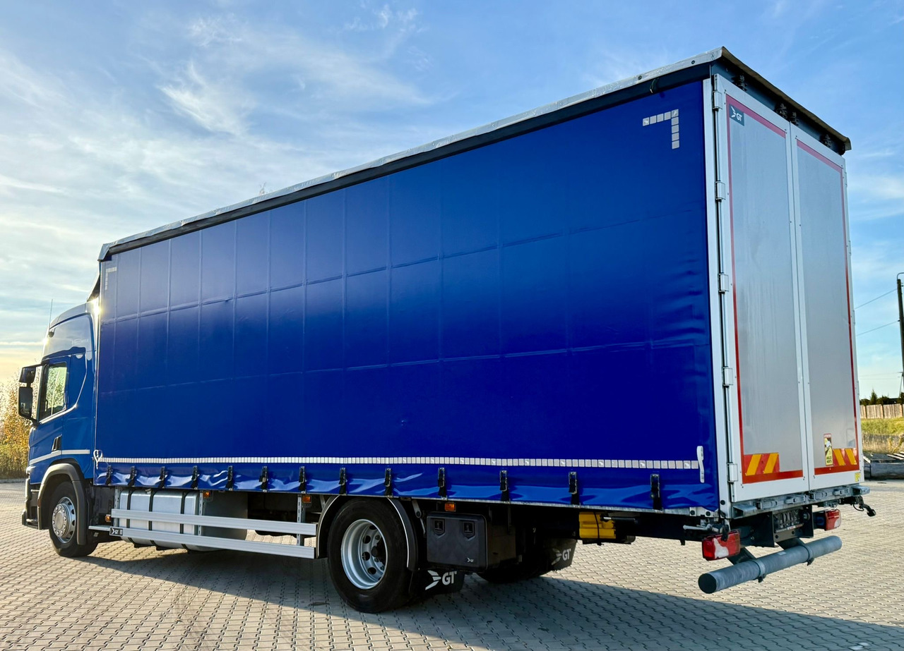 SCANIA P280 / FIRANKA / 20 EUROPALET / 220 TYŚ KM / 2022 ROK / SYPIALKA - Ponyvás teherautó: 4 kép. SCANIA P280 / FIRANKA / 20 EUROPALET / 220 TYŚ KM / 2022 ROK / SYPIALKA - Ponyvás teherautó: 4 kép.