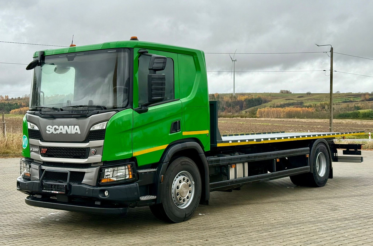 SCANIA P320 / PLATFORMA / NOWY / 5 TYŚ KM / SYPIALKA / 2023 ROK / CAŁA NA PODUSZKACH / 7.7 M DŁUGOŚCI / LAWETA / DO PRZEWOZU MASZYN ROLNICZYCH ITP - Platós teherautó: 2 kép. SCANIA P320 / PLATFORMA / NOWY / 5 TYŚ KM / SYPIALKA / 2023 ROK / CAŁA NA PODUSZKACH / 7.7 M DŁUGOŚCI / LAWETA / DO PRZEWOZU MASZYN ROLNICZYCH ITP - Platós teherautó: 2 kép.