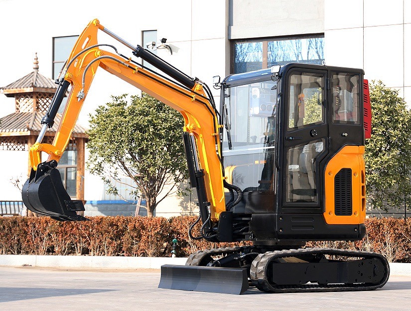 KUBOTA Diesel Mini excavator 2.5 Ton - Müller Machinery MB 25 - VKSH - Minikotró: 1 kép. KUBOTA Diesel Mini excavator 2.5 Ton - Müller Machinery MB 25 - VKSH - Minikotró: 1 kép.