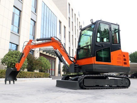 KUBOTA Diesel Mini excavator 3 Ton - Müller Machinery MB 30 - KSH - Minikotró: 3 kép. KUBOTA Diesel Mini excavator 3 Ton - Müller Machinery MB 30 - KSH - Minikotró: 3 kép.