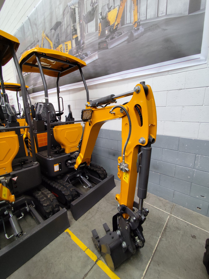 Müller Machinery Diesel Mini excavator 1.2 Tons - Müller Machinery MB 12 - SH - Minikotró: 5 kép. Müller Machinery Diesel Mini excavator 1.2 Tons - Müller Machinery MB 12 - SH - Minikotró: 5 kép.