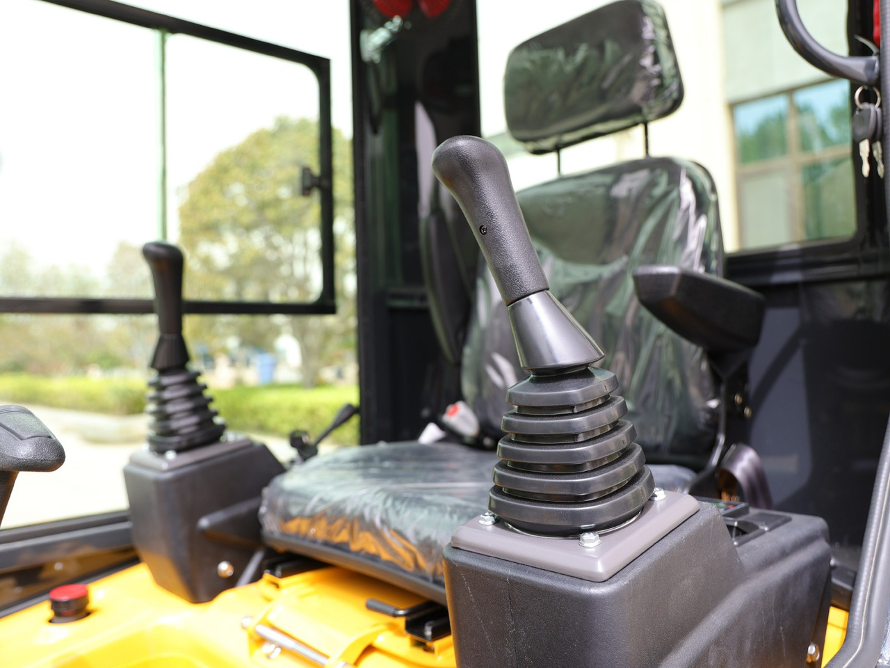 Müller Machinery Diesel Mini excavator 1.8 Ton - Müller Machinery MB 18 - KSH Laidong KB385B Motor - Minikotró: 4 kép. Müller Machinery Diesel Mini excavator 1.8 Ton - Müller Machinery MB 18 - KSH Laidong KB385B Motor - Minikotró: 4 kép.