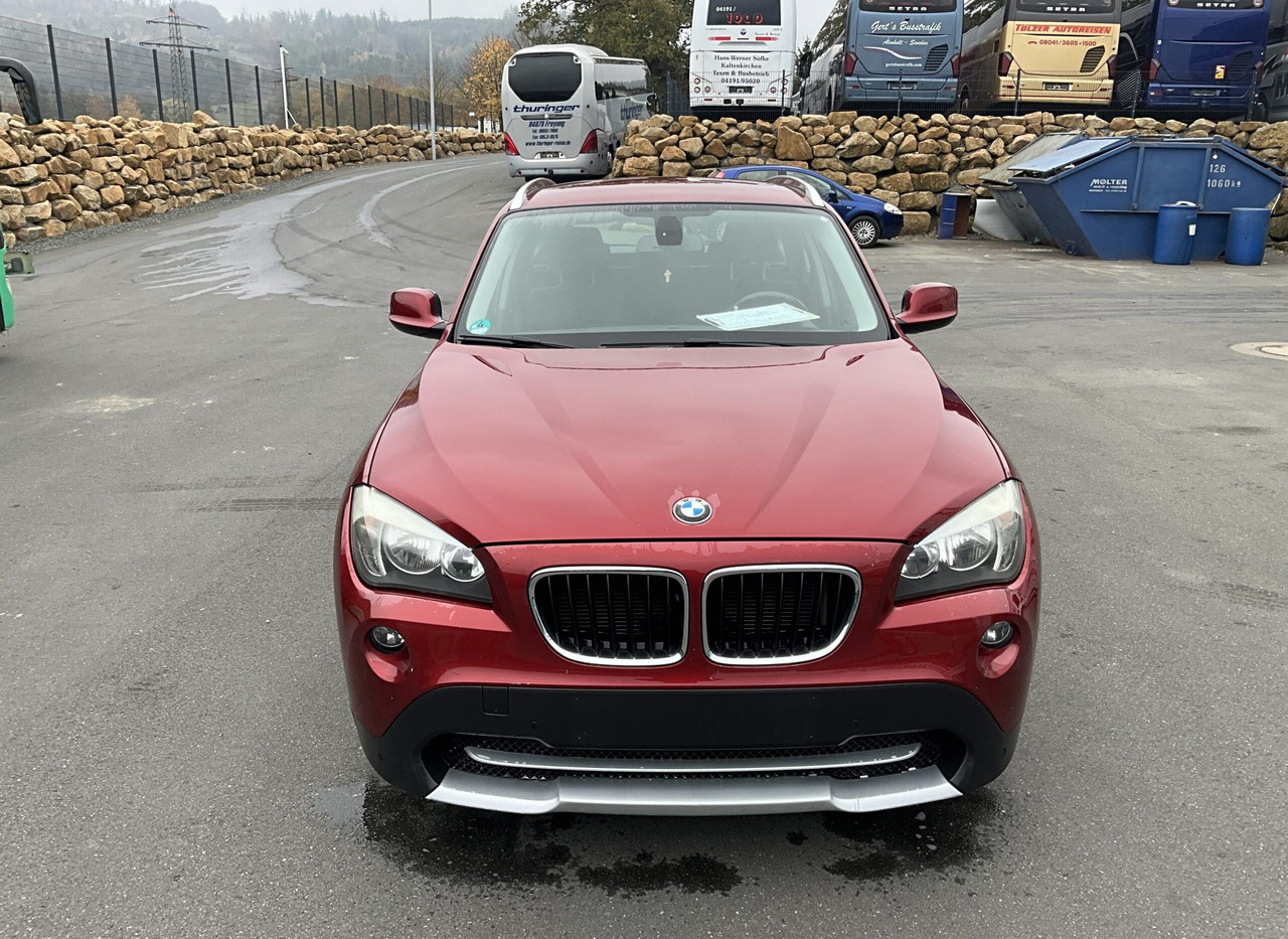 BMW X1 - Autó: 5 kép. BMW X1 - Autó: 5 kép.