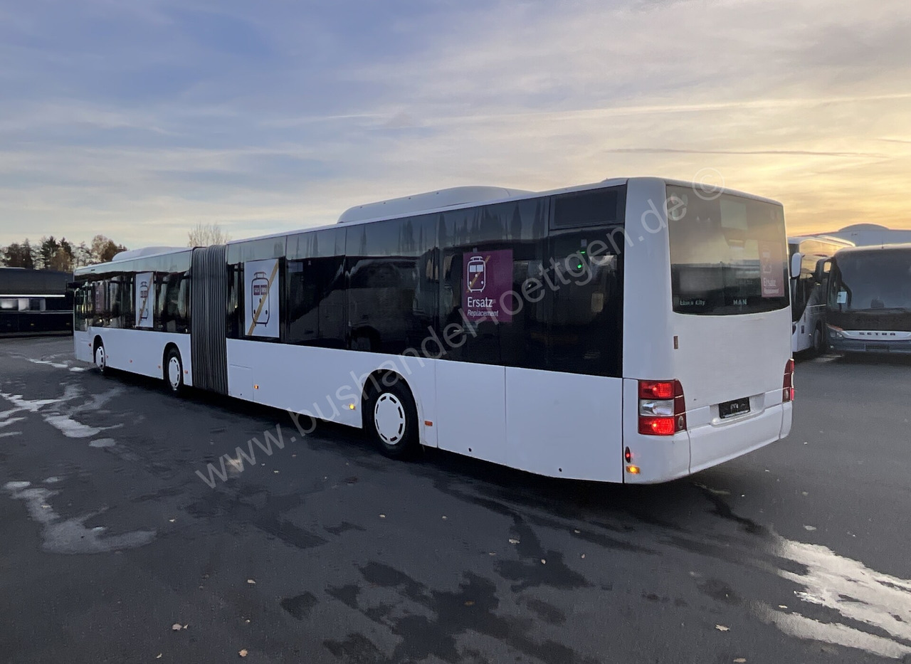 MAN A 23 Lion´s City G - Csuklós busz: 4 kép. MAN A 23 Lion´s City G - Csuklós busz: 4 kép.