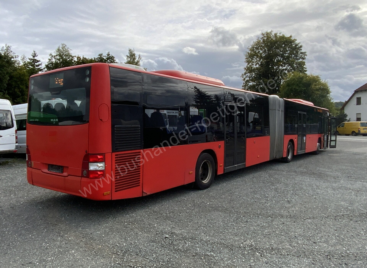 MAN A 23 Lions City - Csuklós busz: 3 kép. MAN A 23 Lions City - Csuklós busz: 3 kép.