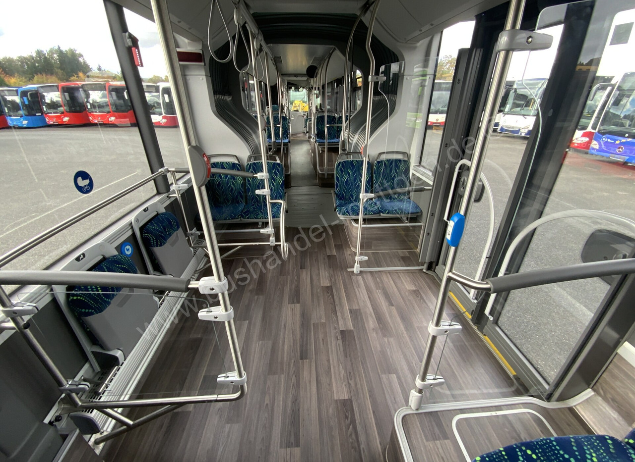 Csuklós busz MAN Lion´s City 18: 16 kép. Csuklós busz MAN Lion´s City 18: 16 kép.