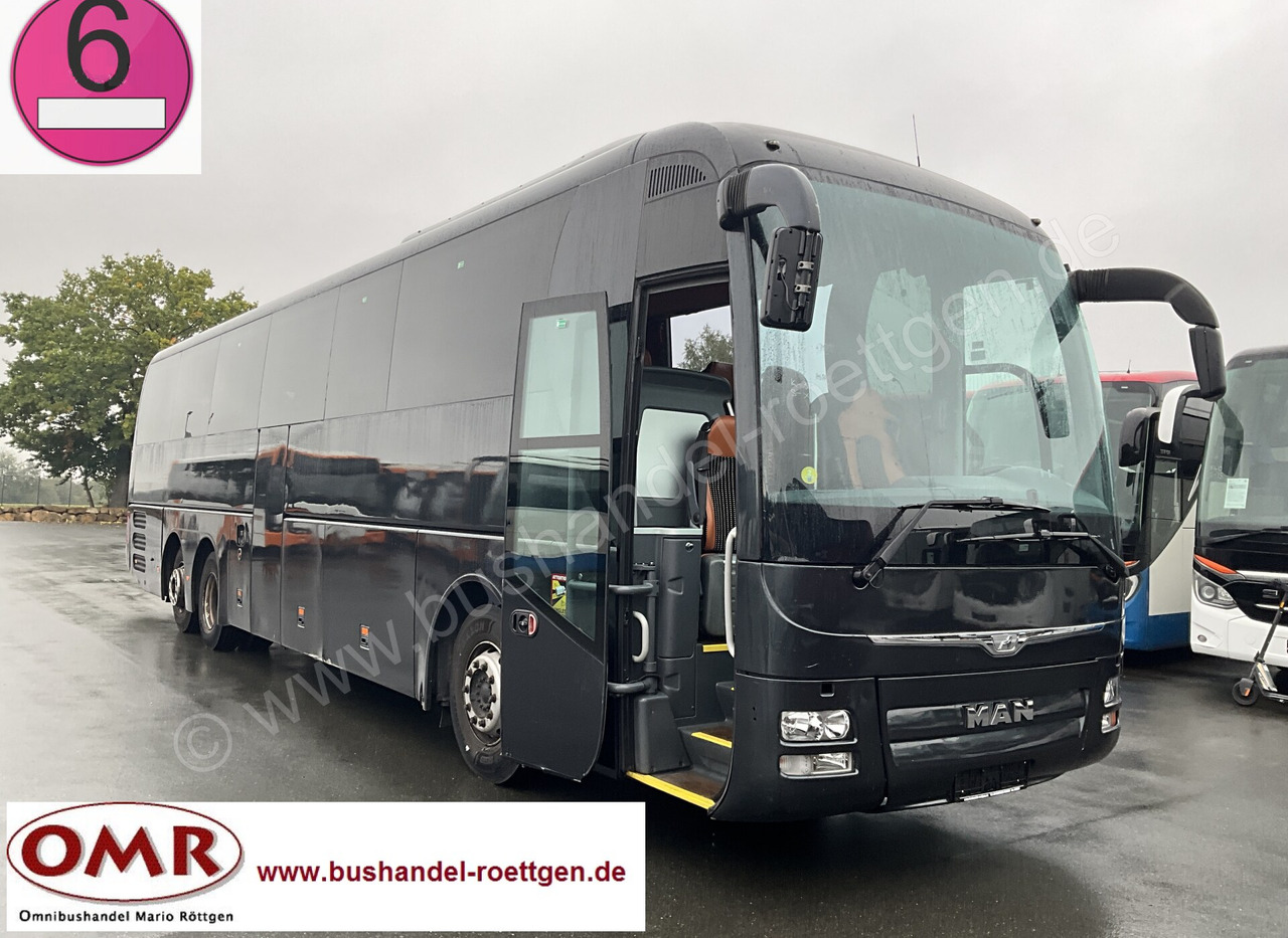MAN R09 - Távolsági busz: 1 kép. MAN R09 - Távolsági busz: 1 kép.