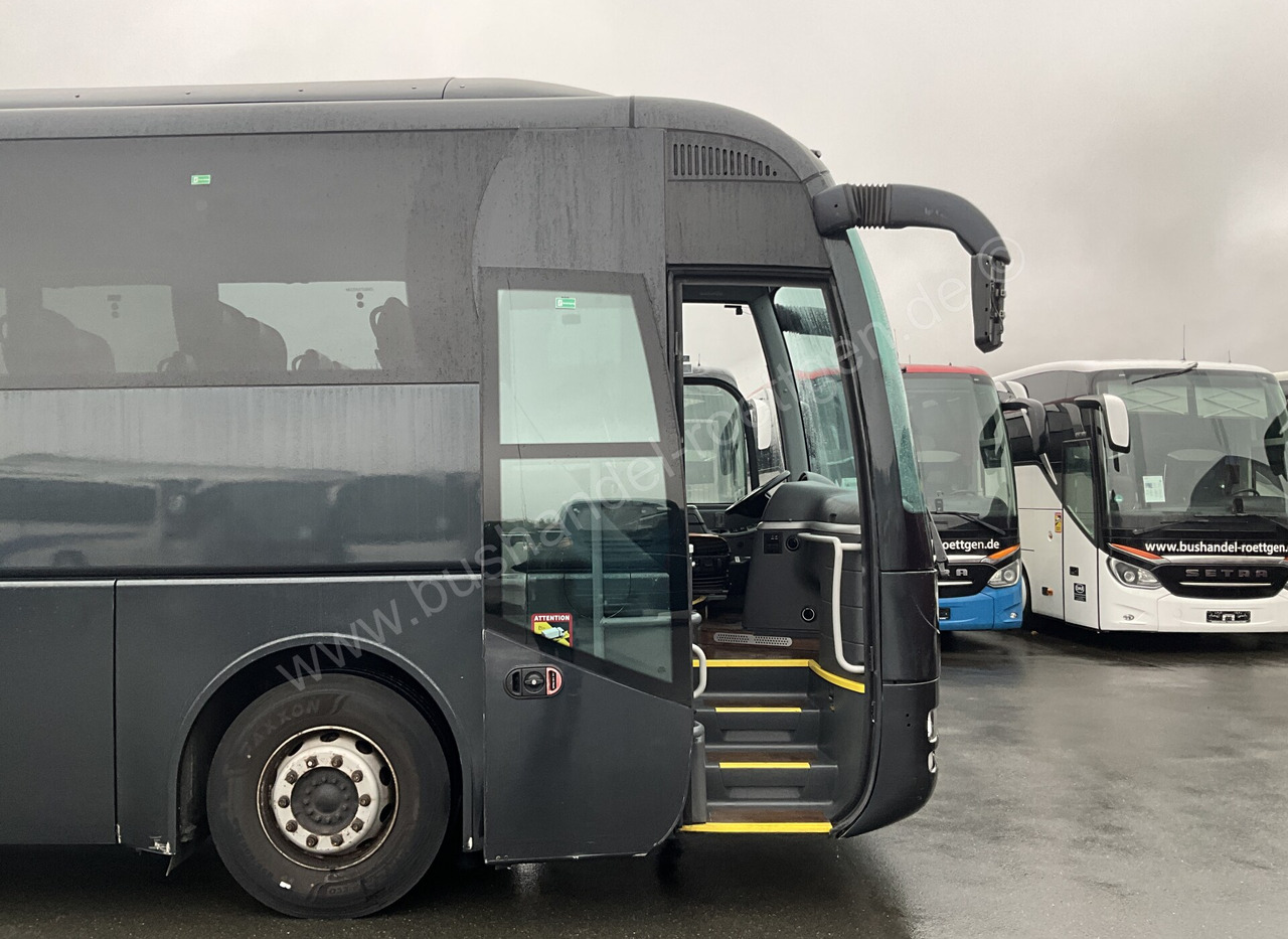 MAN R09 - Távolsági busz: 5 kép. MAN R09 - Távolsági busz: 5 kép.