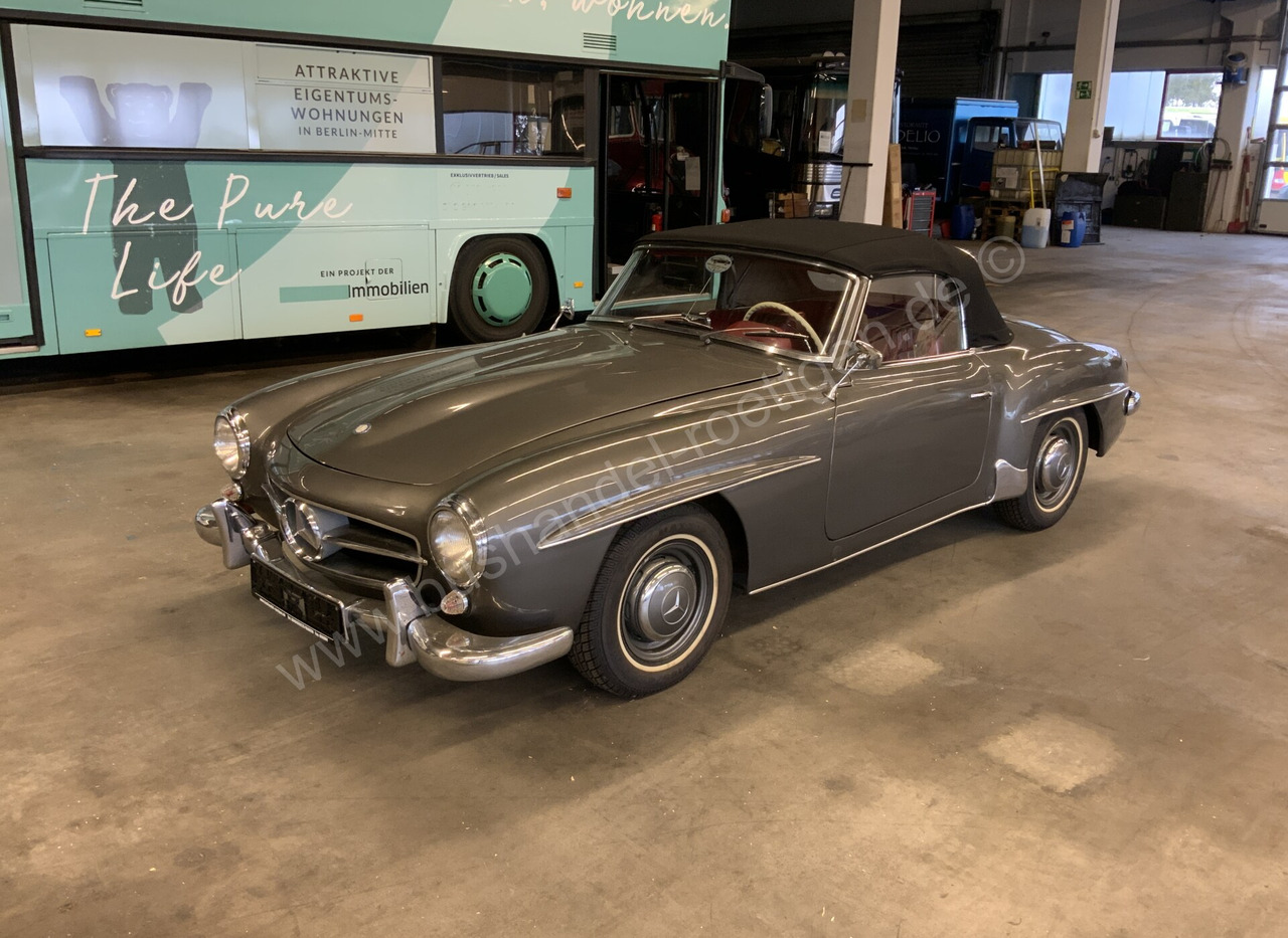 Mercedes-Benz 190 SL - Autó: 2 kép. Mercedes-Benz 190 SL - Autó: 2 kép.