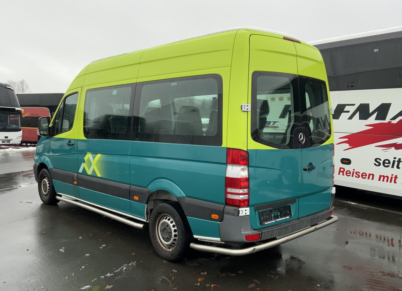 Mercedes-Benz 313 CDI Sprinter - Minibusz, Kisbusz: 3 kép. Mercedes-Benz 313 CDI Sprinter - Minibusz, Kisbusz: 3 kép.