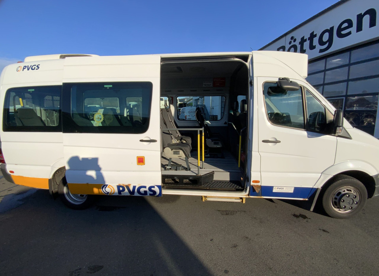 Mercedes-Benz 515 CDI Sprinter - Minibusz, Kisbusz: 5 kép. Mercedes-Benz 515 CDI Sprinter - Minibusz, Kisbusz: 5 kép.