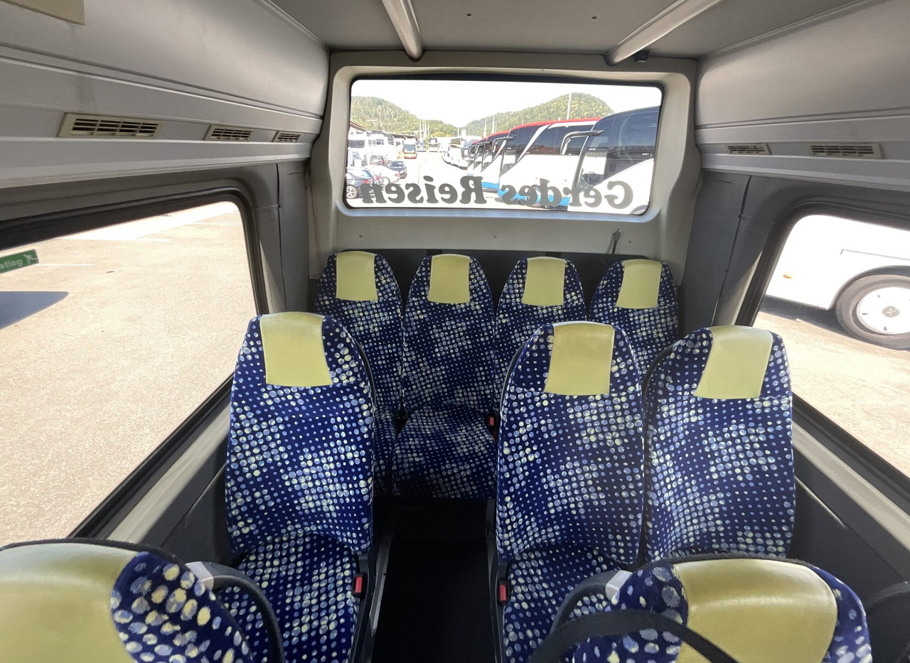 Minibusz, Kisbusz Mercedes-Benz 519 CDI Sprinter: 12 kép.