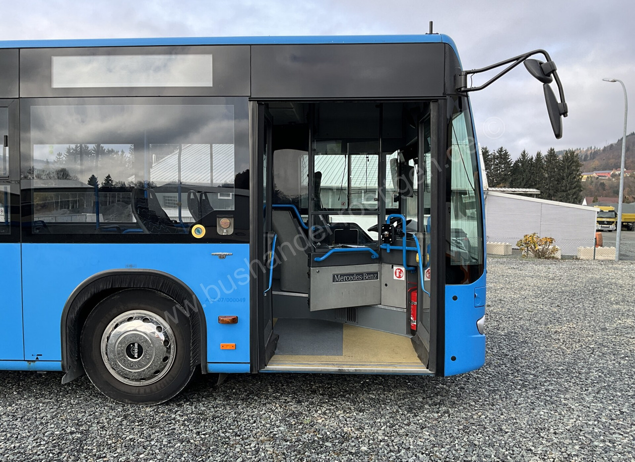 Mercedes-Benz Conecto G - Csuklós busz: 5 kép. Mercedes-Benz Conecto G - Csuklós busz: 5 kép.