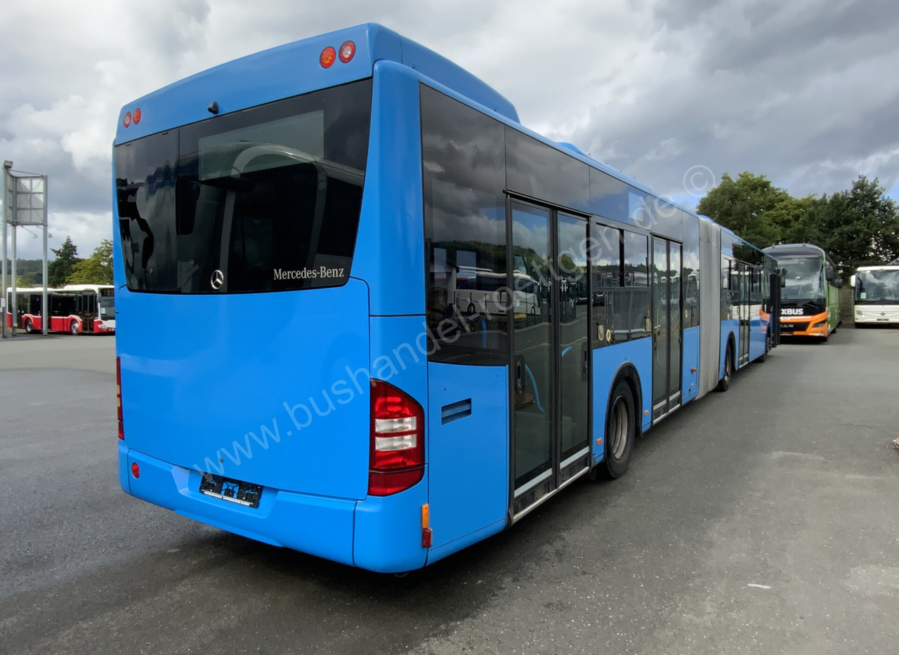 Mercedes-Benz Conecto G - Csuklós busz: 3 kép. Mercedes-Benz Conecto G - Csuklós busz: 3 kép.
