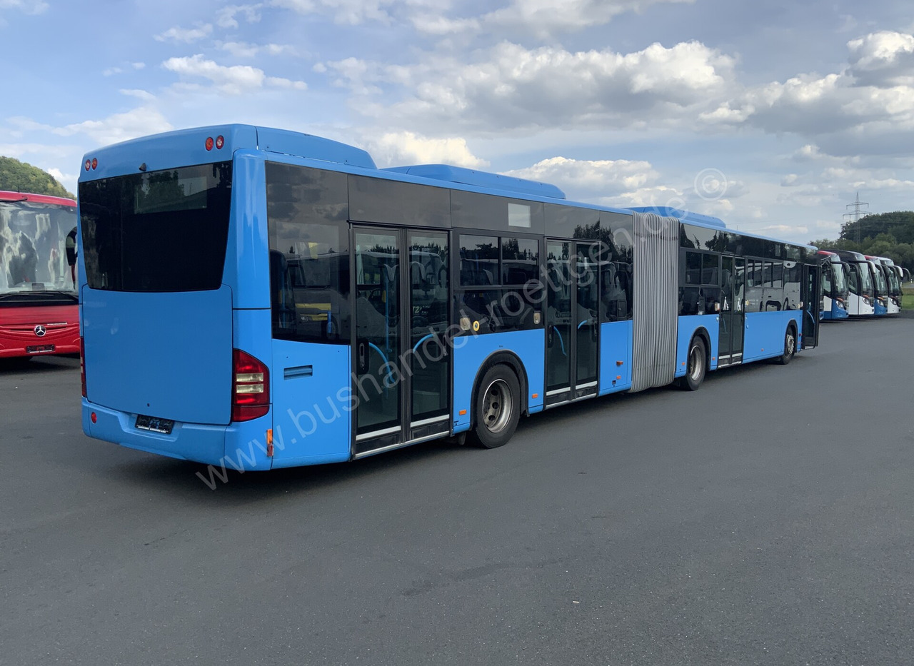 Mercedes-Benz Conecto G - Csuklós busz: 3 kép. Mercedes-Benz Conecto G - Csuklós busz: 3 kép.