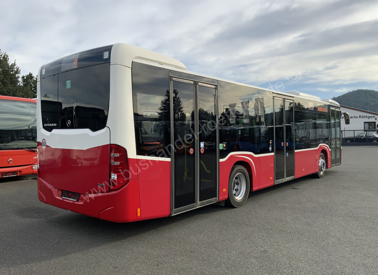 Mercedes-Benz O 530 Citaro C2 - Városi busz: 3 kép. Mercedes-Benz O 530 Citaro C2 - Városi busz: 3 kép.