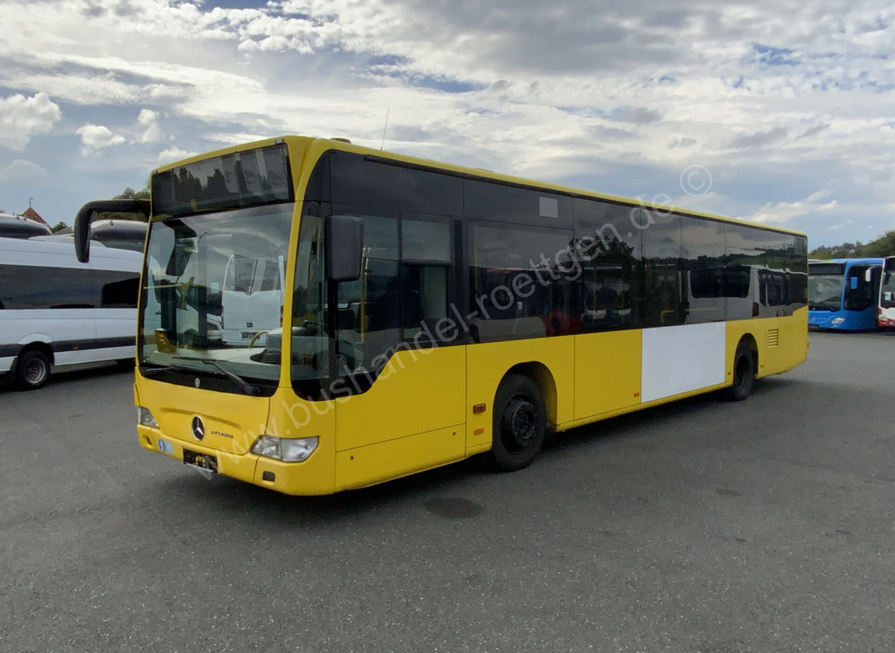 Mercedes-Benz O 530 Citaro - Városi busz: 2 kép. Mercedes-Benz O 530 Citaro - Városi busz: 2 kép.