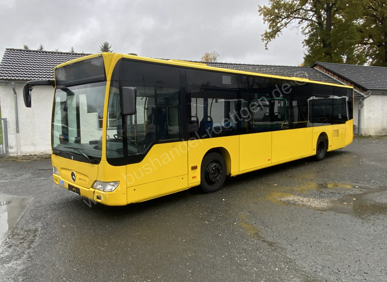 Mercedes-Benz O 530 Citaro - Városi busz: 2 kép. Mercedes-Benz O 530 Citaro - Városi busz: 2 kép.