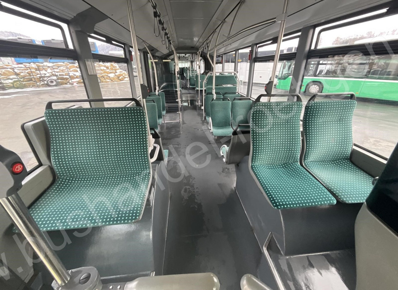 Csuklós busz Mercedes-Benz O 530 G Citaro CNG: 9 kép.