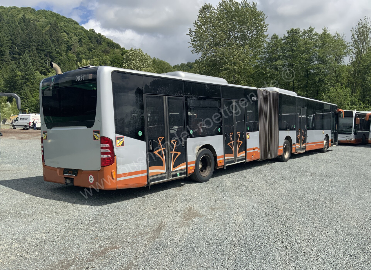 Mercedes-Benz O 530 G Citaro - Csuklós busz: 4 kép. Mercedes-Benz O 530 G Citaro - Csuklós busz: 4 kép.