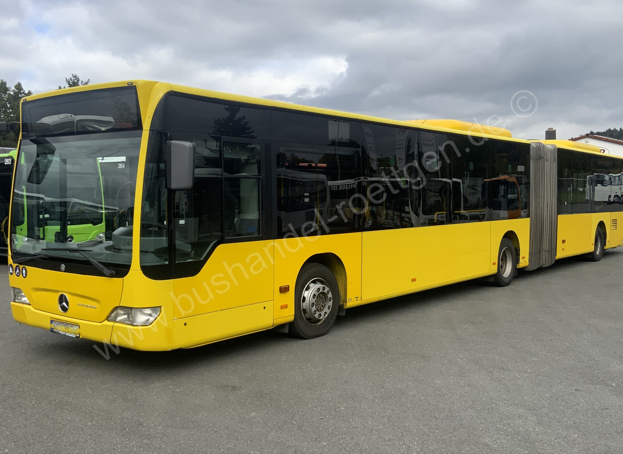 Mercedes-Benz O 530 G Citaro - Csuklós busz: 2 kép. Mercedes-Benz O 530 G Citaro - Csuklós busz: 2 kép.