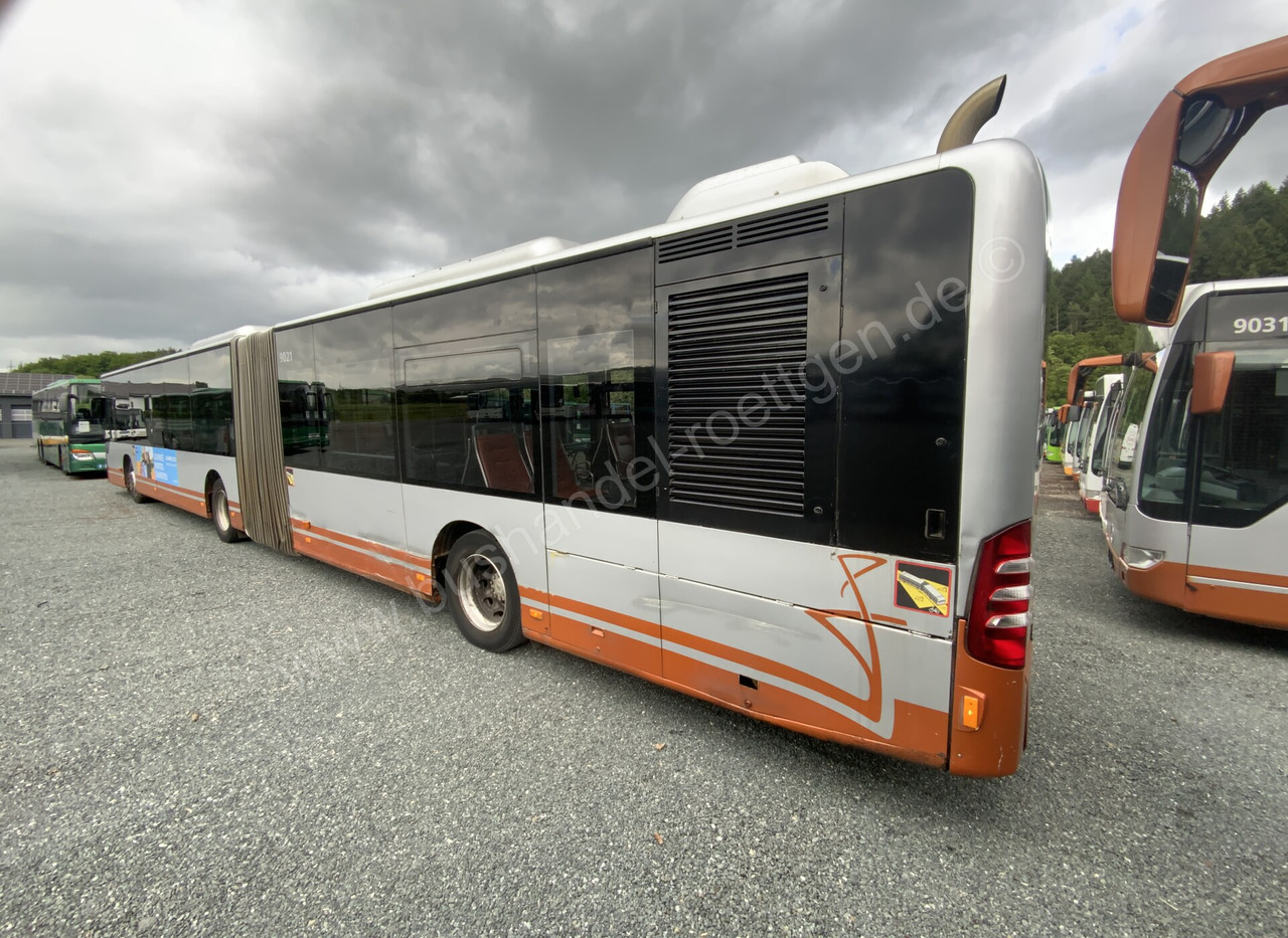Mercedes-Benz O 530 G Citaro - Csuklós busz: 3 kép. Mercedes-Benz O 530 G Citaro - Csuklós busz: 3 kép.