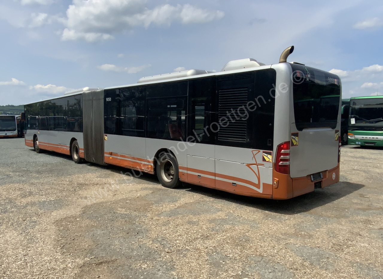 Mercedes-Benz O 530 G Citaro - Csuklós busz: 3 kép. Mercedes-Benz O 530 G Citaro - Csuklós busz: 3 kép.