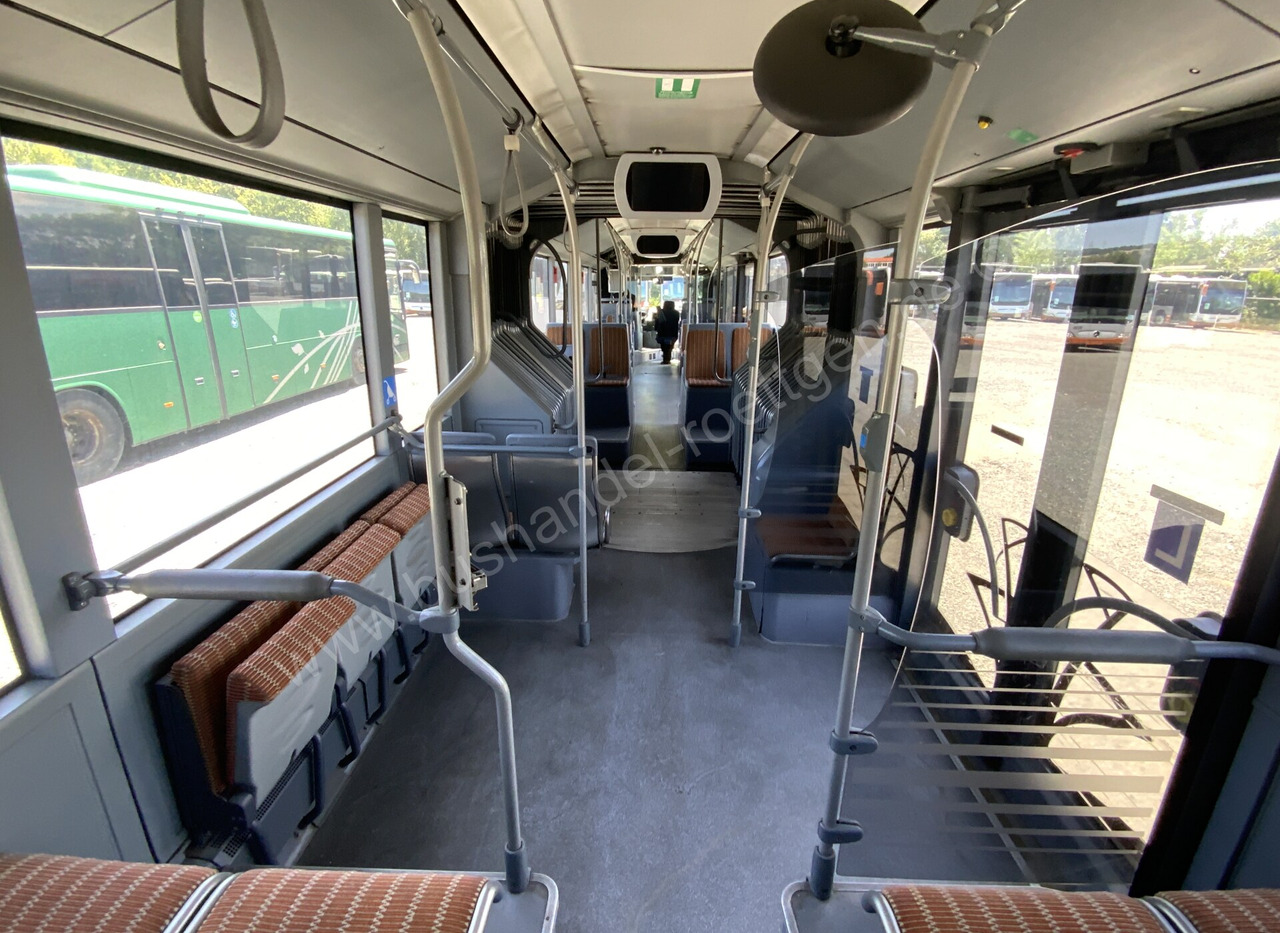 Csuklós busz Mercedes-Benz O 530 G Citaro: 18 kép.