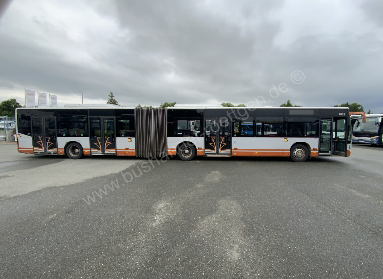 Csuklós busz Mercedes-Benz O 530 G Citaro: 6 kép.