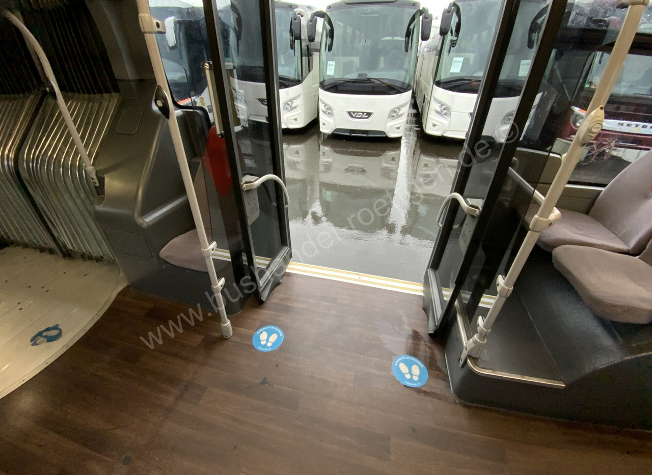Csuklós busz Mercedes-Benz O 530 G Citaro: 14 kép.
