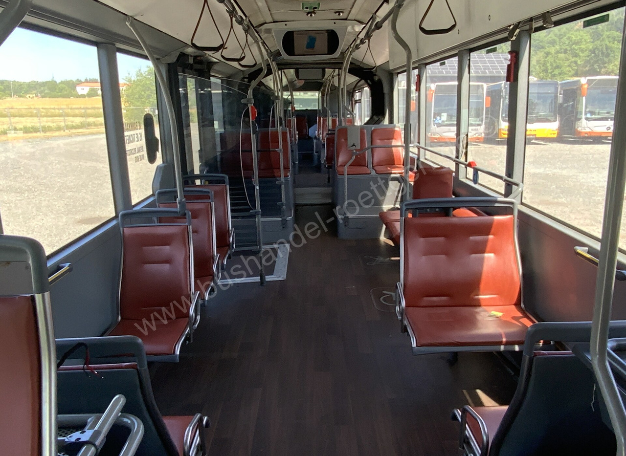 Csuklós busz Mercedes-Benz O 530 G Citaro: 9 kép.