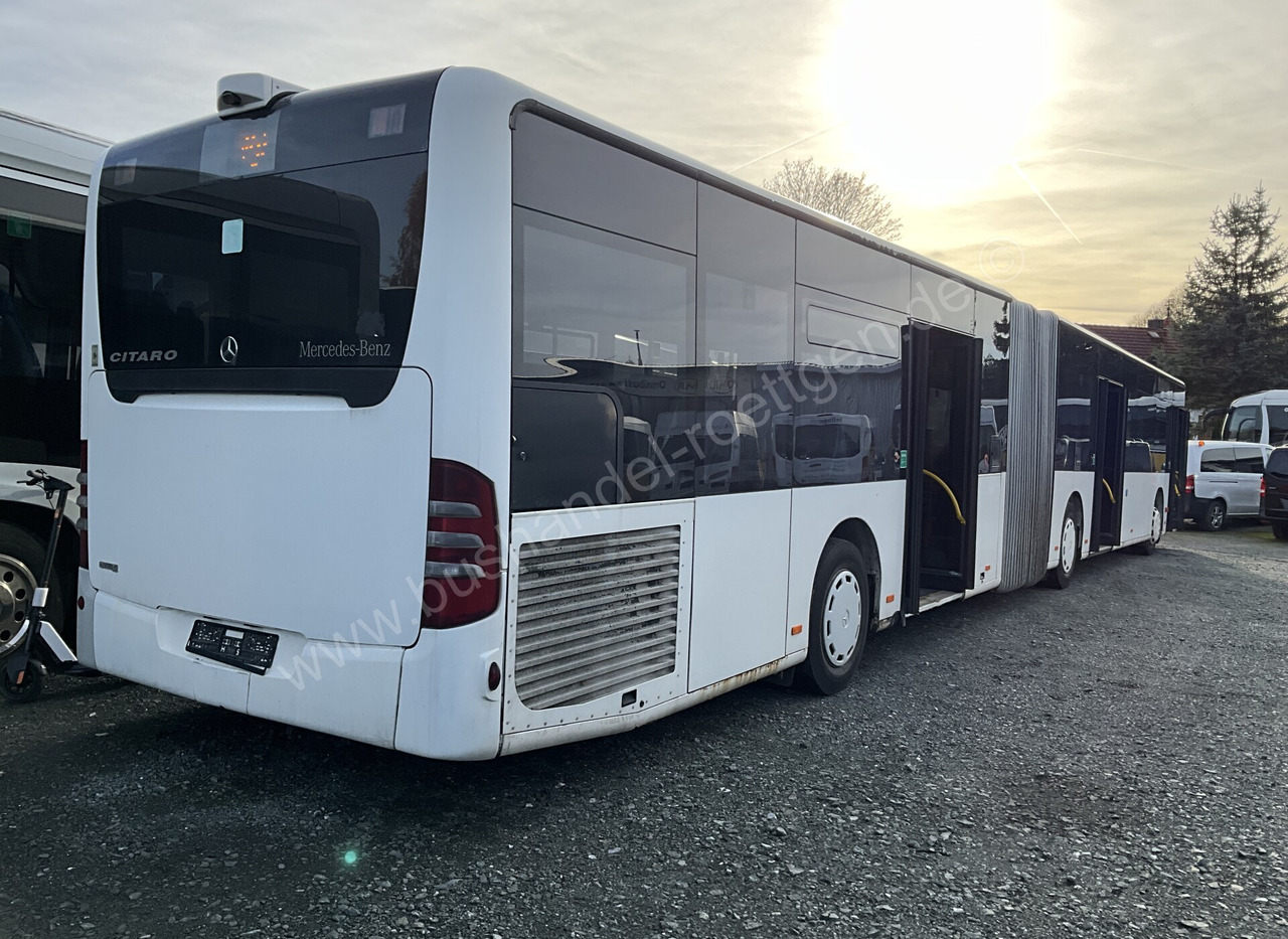 Mercedes-Benz O 530 G Citaro - Csuklós busz: 3 kép. Mercedes-Benz O 530 G Citaro - Csuklós busz: 3 kép.