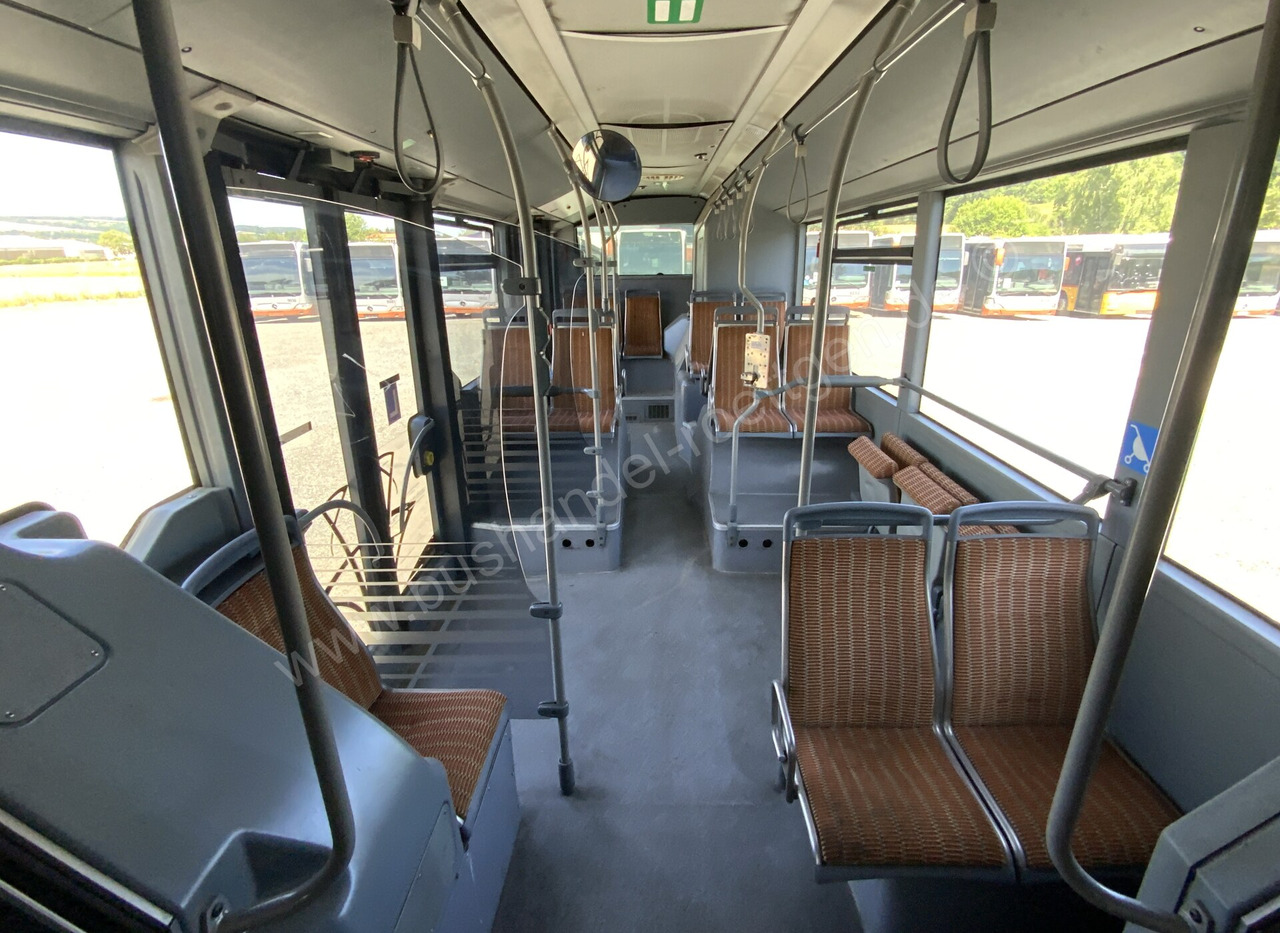 Csuklós busz Mercedes-Benz O 530 G Citaro: 14 kép.