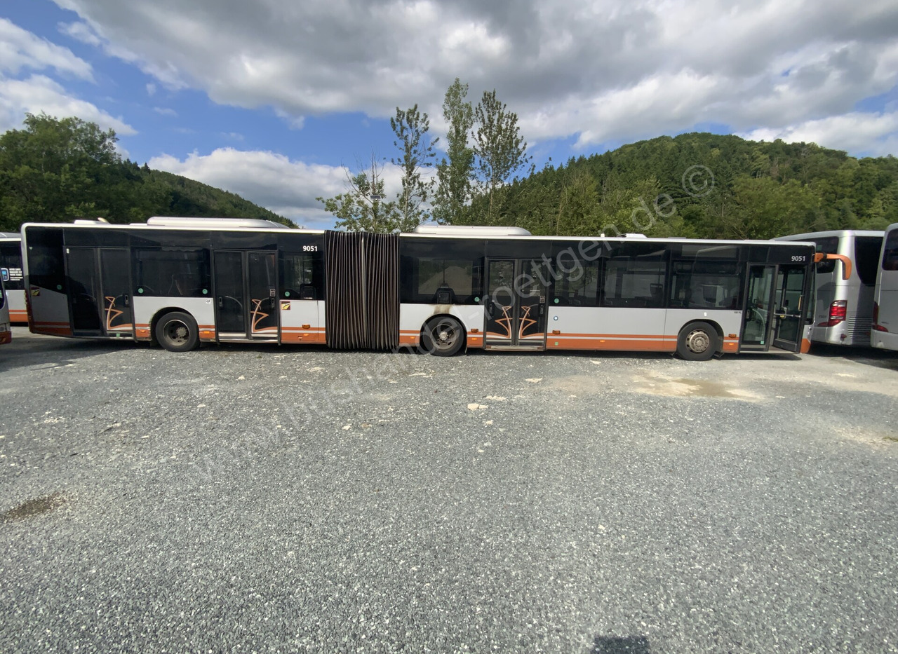 Mercedes-Benz O 530 G Citaro - Csuklós busz: 5 kép. Mercedes-Benz O 530 G Citaro - Csuklós busz: 5 kép.