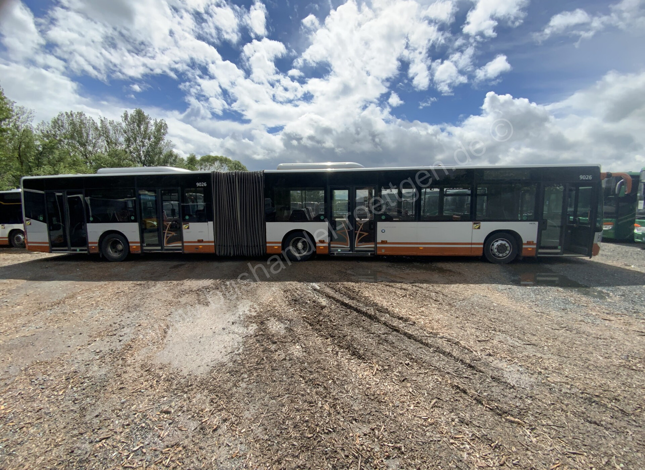 Mercedes-Benz O 530 G Citaro - Csuklós busz: 5 kép. Mercedes-Benz O 530 G Citaro - Csuklós busz: 5 kép.