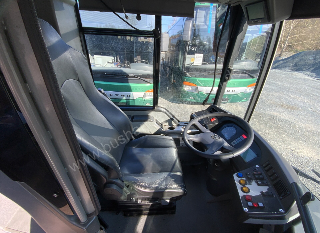 Csuklós busz Mercedes-Benz O 530 G Citaro: 18 kép. Csuklós busz Mercedes-Benz O 530 G Citaro: 18 kép.