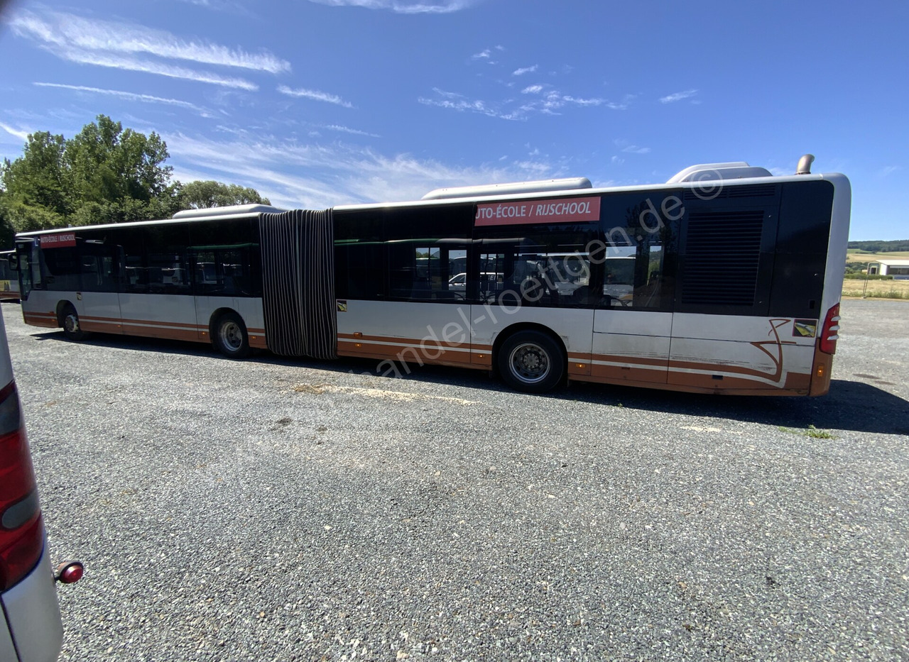 Csuklós busz Mercedes-Benz O 530 G Citaro: 6 kép.
