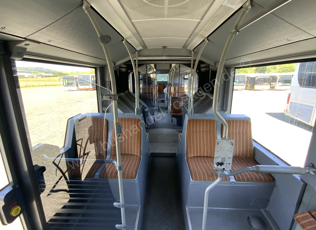 Csuklós busz Mercedes-Benz O 530 G Citaro: 12 kép.