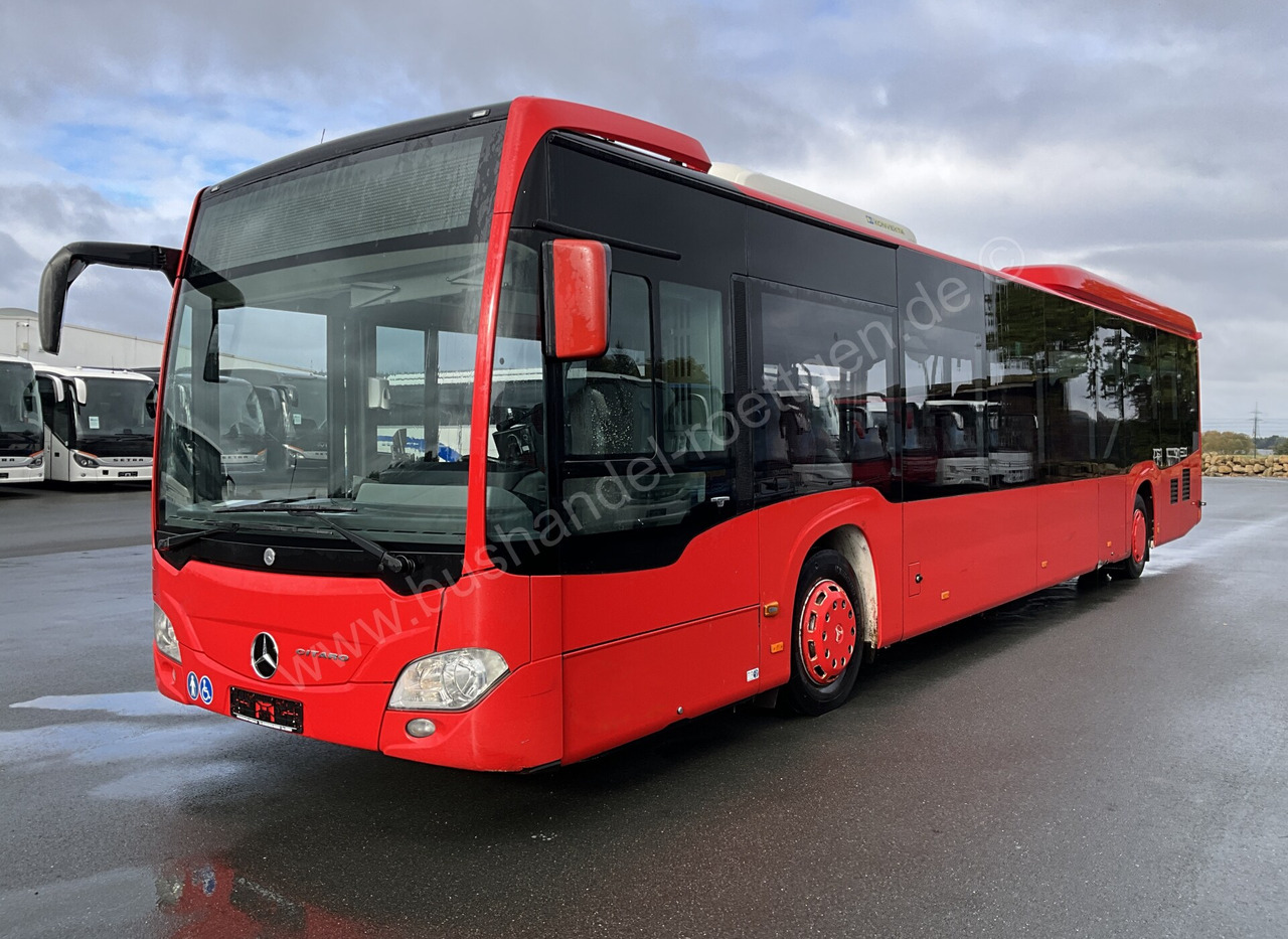 Mercedes-Benz O 530 LE Citaro - Városi busz: 2 kép. Mercedes-Benz O 530 LE Citaro - Városi busz: 2 kép.