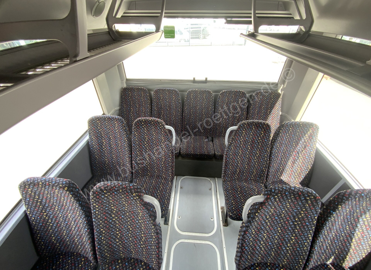 Helyközi busz Mercedes-Benz O 550 Integro: 16 kép.