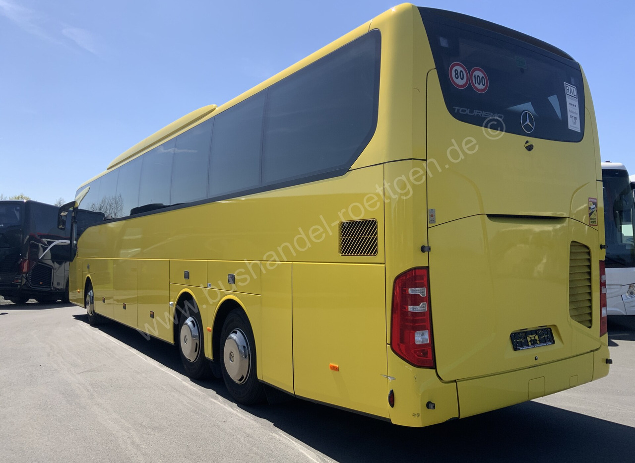 Mercedes-Benz Tourismo 17 RHD - Távolsági busz: 3 kép. Mercedes-Benz Tourismo 17 RHD - Távolsági busz: 3 kép.