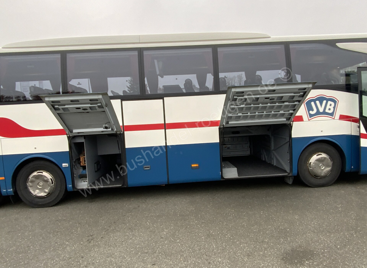 Mercedes-Benz Tourismo - Távolsági busz: 5 kép. Mercedes-Benz Tourismo - Távolsági busz: 5 kép.