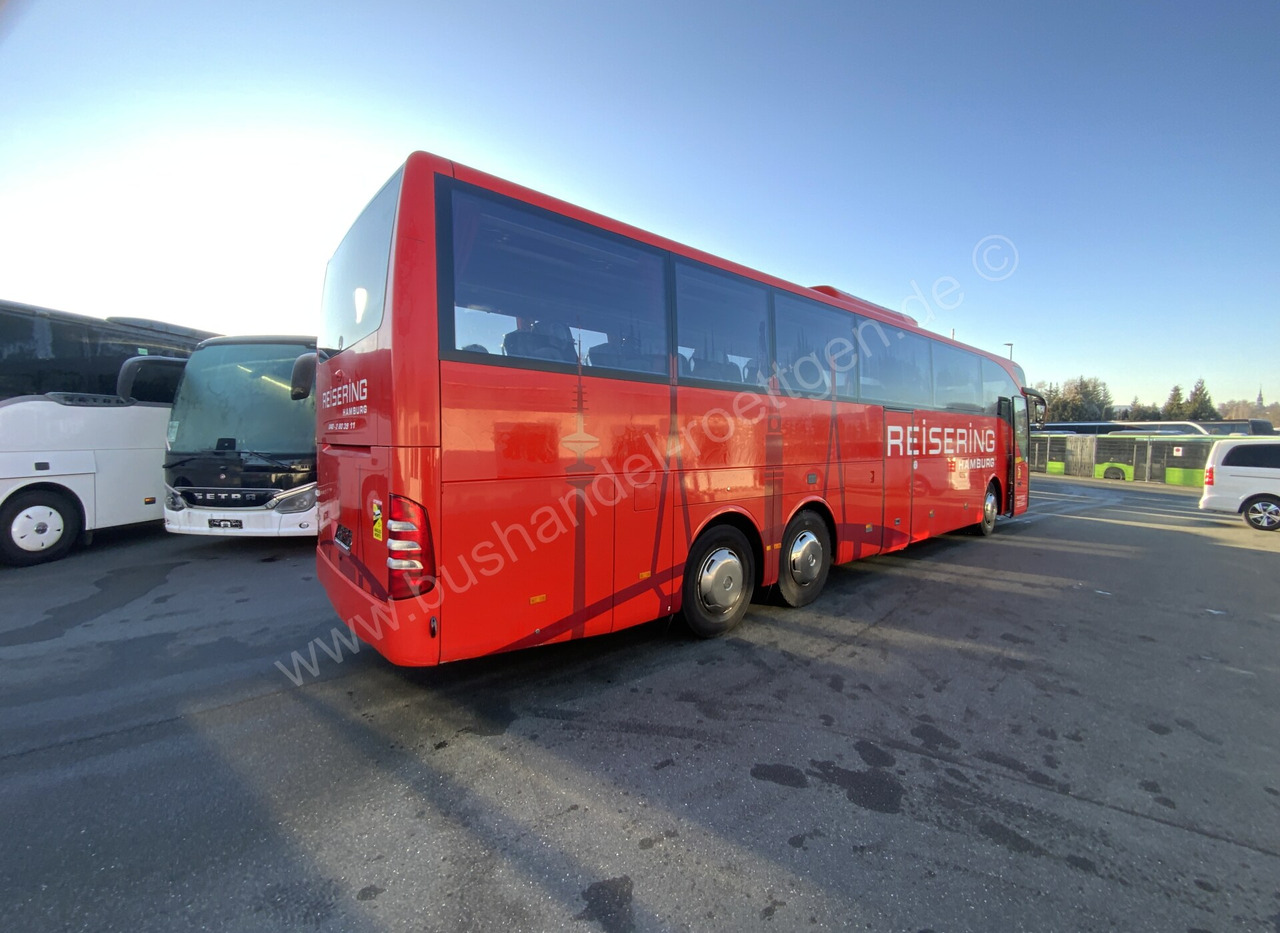 Mercedes-Benz Tourismo RHD-M - Távolsági busz: 4 kép. Mercedes-Benz Tourismo RHD-M - Távolsági busz: 4 kép.