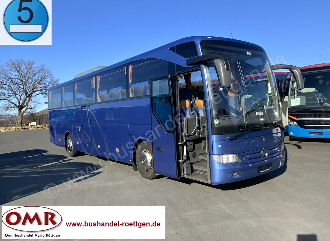 Mercedes-Benz Tourismo RHD - Távolsági busz: 1 kép. Mercedes-Benz Tourismo RHD - Távolsági busz: 1 kép.