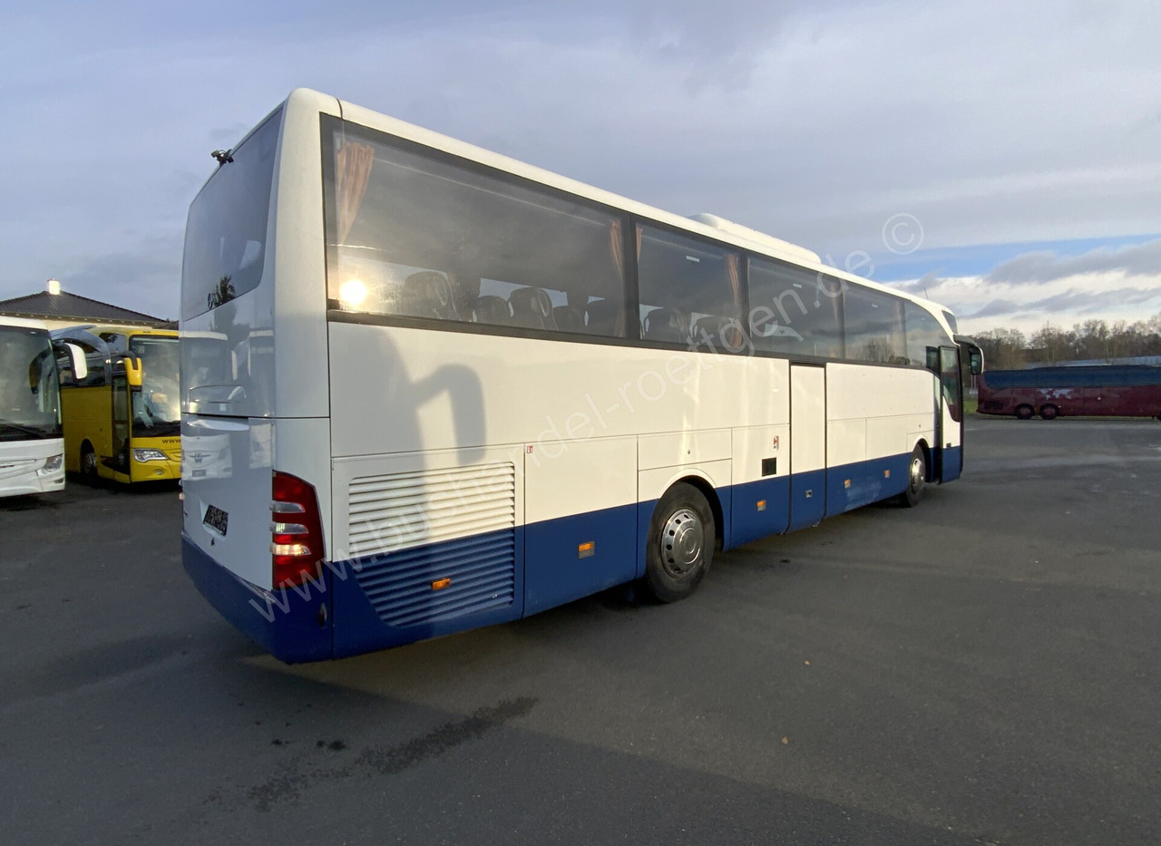 Mercedes-Benz Tourismo RHD - Távolsági busz: 3 kép. Mercedes-Benz Tourismo RHD - Távolsági busz: 3 kép.