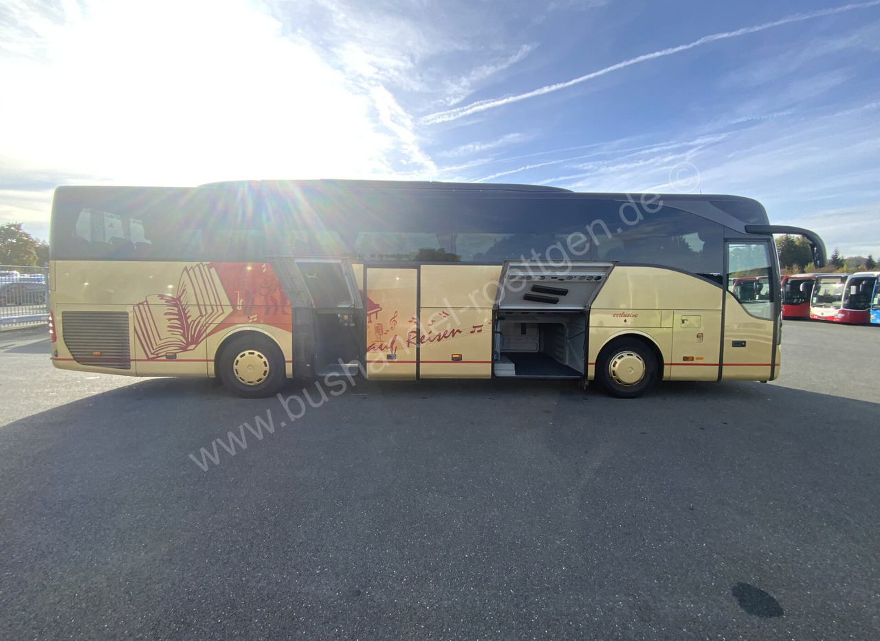 Mercedes-Benz Tourismo  RHD - Távolsági busz: 5 kép. Mercedes-Benz Tourismo  RHD - Távolsági busz: 5 kép.