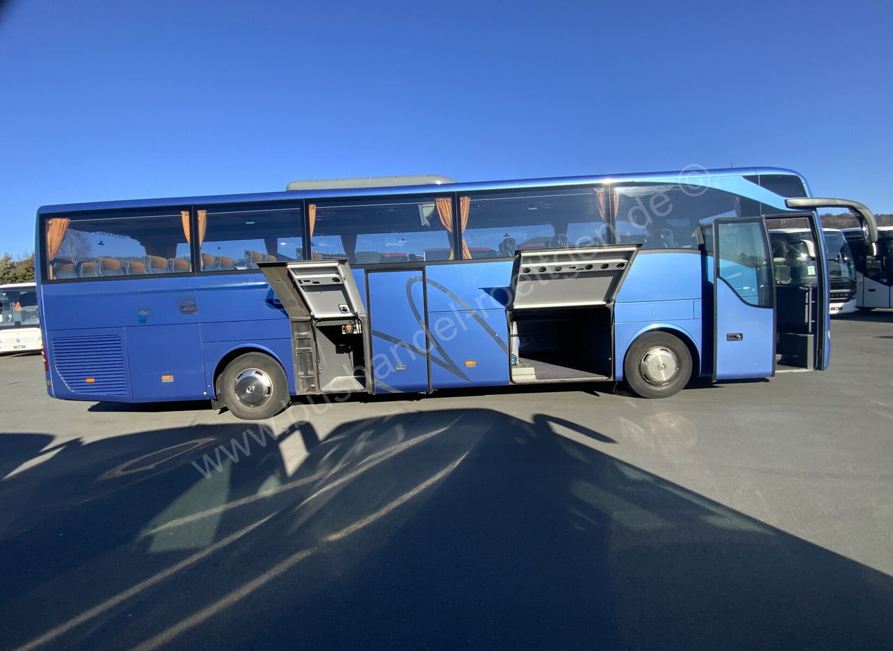 Mercedes-Benz Tourismo RHD - Távolsági busz: 5 kép. Mercedes-Benz Tourismo RHD - Távolsági busz: 5 kép.